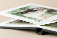 suede-noir-leather-layflat-pet-photo-album