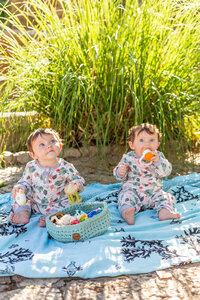 children-photoshoot-mallorca-woods-tw-2