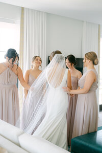 Kristen Weaver Photography Orlando Florida Destination Photographer Worldwide Wedding Editorial Fashion Inspired Clean Film KWP -0944