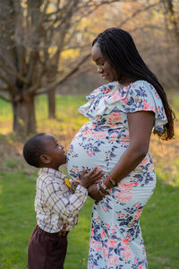 candid-maternity-session-milwaukee-wi-4