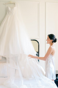 Reynoso-Clark-Bride-Getting-Ready-9
