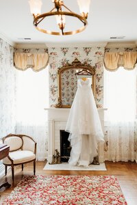 Best-Louisville-Kentucky-Wedding-Venues-Whitehall10