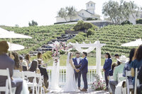 ceremony-at-Leal-Vineyards-50