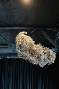 Flowers | Editorial Wedding Photography Montreal Science Centre | Juno by Julia C. Vona