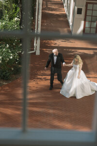 Coronado-Island-Hotel-Del-Coronado-Wedding-Alyssa-and-Logan-by-The-Delacastros-24