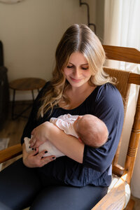 menomonee-falls-wisconsin-in-home-newborn-photographer-12
