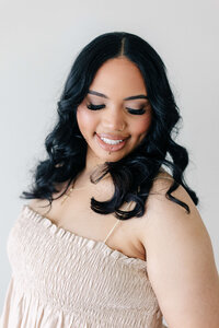 The Dallas blowout style is perfect for formal events, first impressions, and a clean modern finish