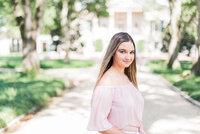 Senior Girl longue vue house and gardens