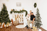 family mini christmas spring fall sessions maternity photographer photography stuarts draft waynesboro charlottesville staunton67