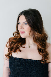 Big volume and lasting hold for thick hair using the Ft. Worth styling method at SoCo Dry Bar