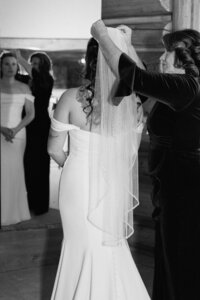 snowy-winter-wedding-ranch-granby-colorado97-B&W