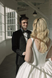 Coronado-Island-Hotel-Del-Coronado-Wedding-Alyssa-and-Logan-by-The-Delacastros-26