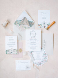 with_grace_and_gold_showit_theme_showit_themes_showit_template_showit_templates_showit_design_showit_designer_best69