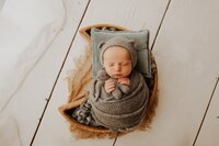 #alittlegoose #sacramentophotographer #folsomnewbornphotographer #rocklinnewbornphotographer #sacramentonewbornphotographer #newbornphotography#elkgrovenewbornphotographer #elkgrovebaby #newbornboy #newborngirl #newborn #newbornsession #newbornphotographerelkgrove #newbornphotographersacramento #サクラメント