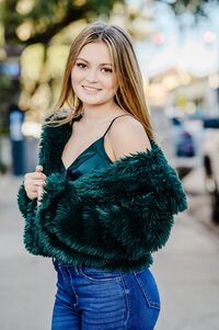 Jacksonville-Florida-senior-pictures-san marco-bartram-trail-46