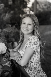 melmarie-photography-senior-photographer-Sussex-wi.jpg-040
