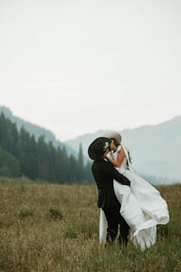 Crested-Butte-Summer-Elopement-1