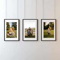 Black and White Clean Minimalist Wall Photo Frame Mockup Instagram Post (1)
