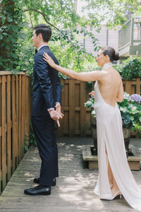 First Looks | Montreal Destination Wedding Photographer | Juno by Julia C. Vona