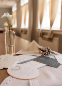 Floral details by Flowergirl Cville for intimate elopement at Maison Charlottesville. Amy Mitchell Photography.