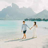 Honeymoon walk in Four Seasons Bora Bora