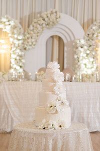 5 layer wedding cake in sterling heights