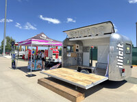Illicit-BananaWhoBooth-AirstreamPhotobooth5
