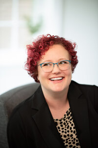 Dinah Davis by KW Headshots-4
