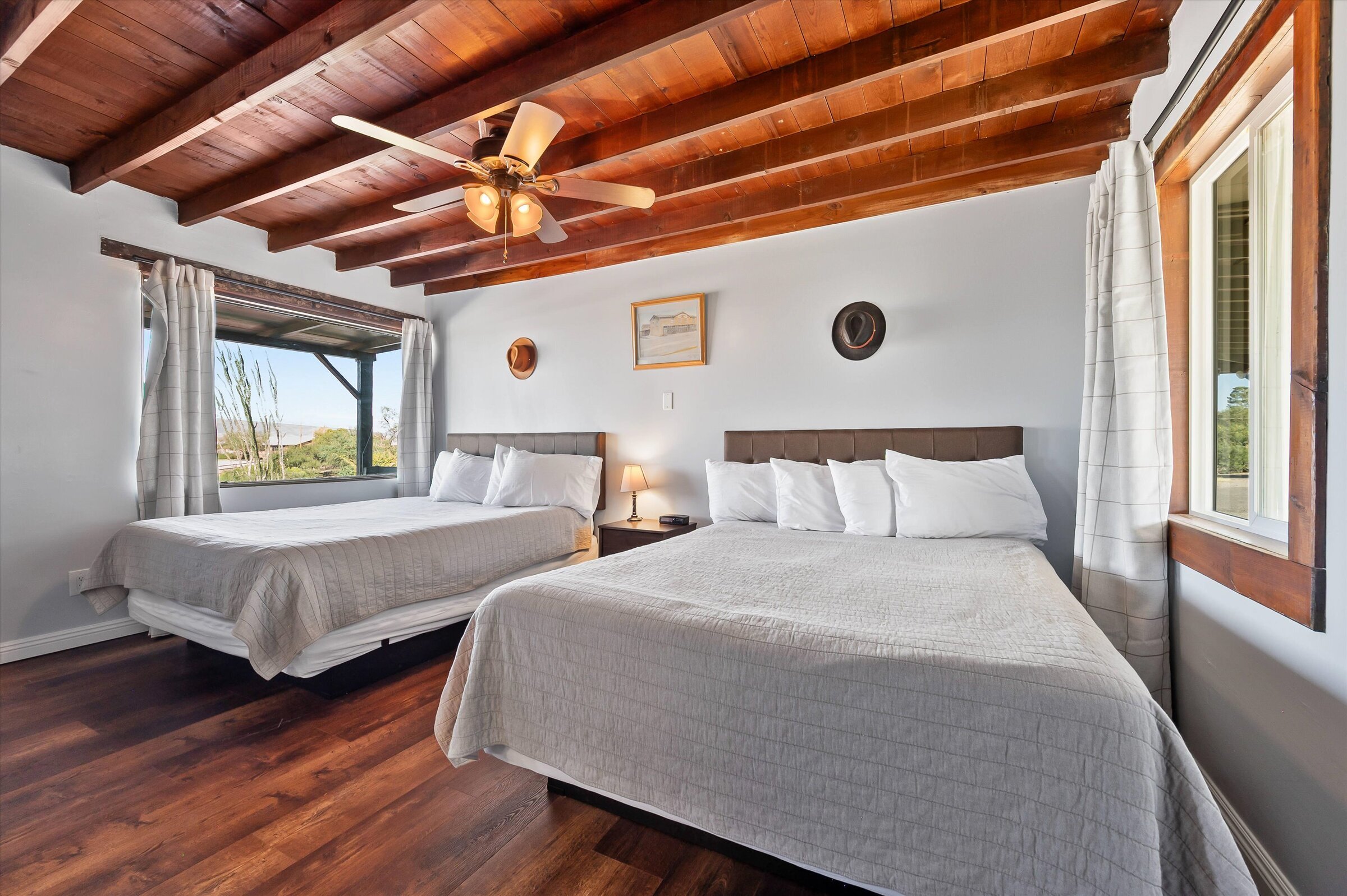 Sagebrush Inn — gallery preview 2