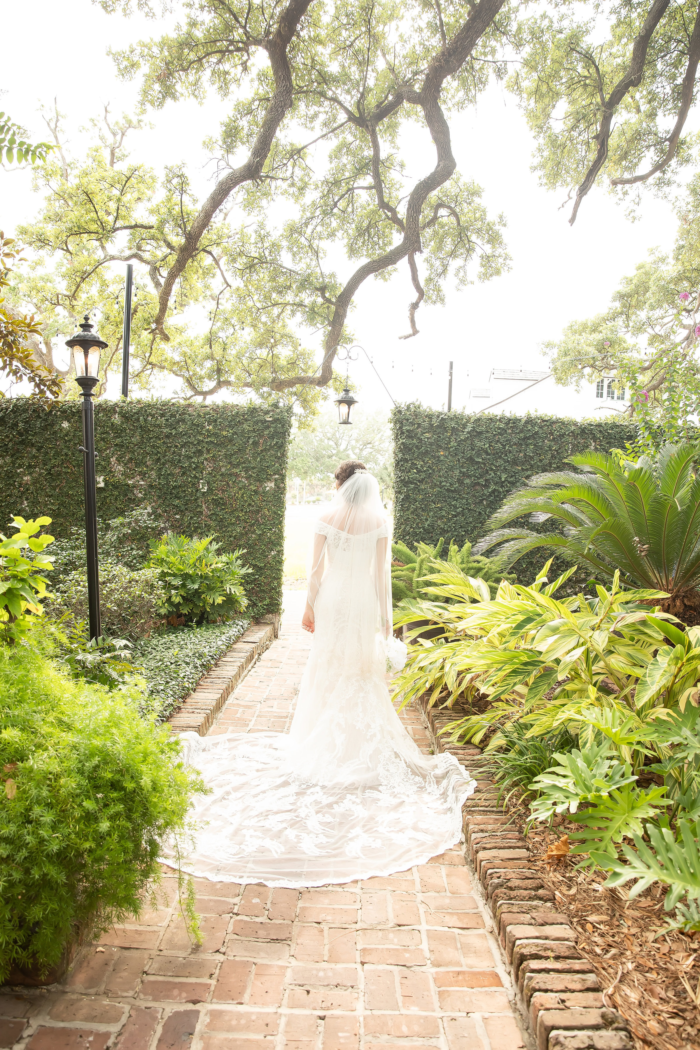 Christina-Bondi_Bridals27