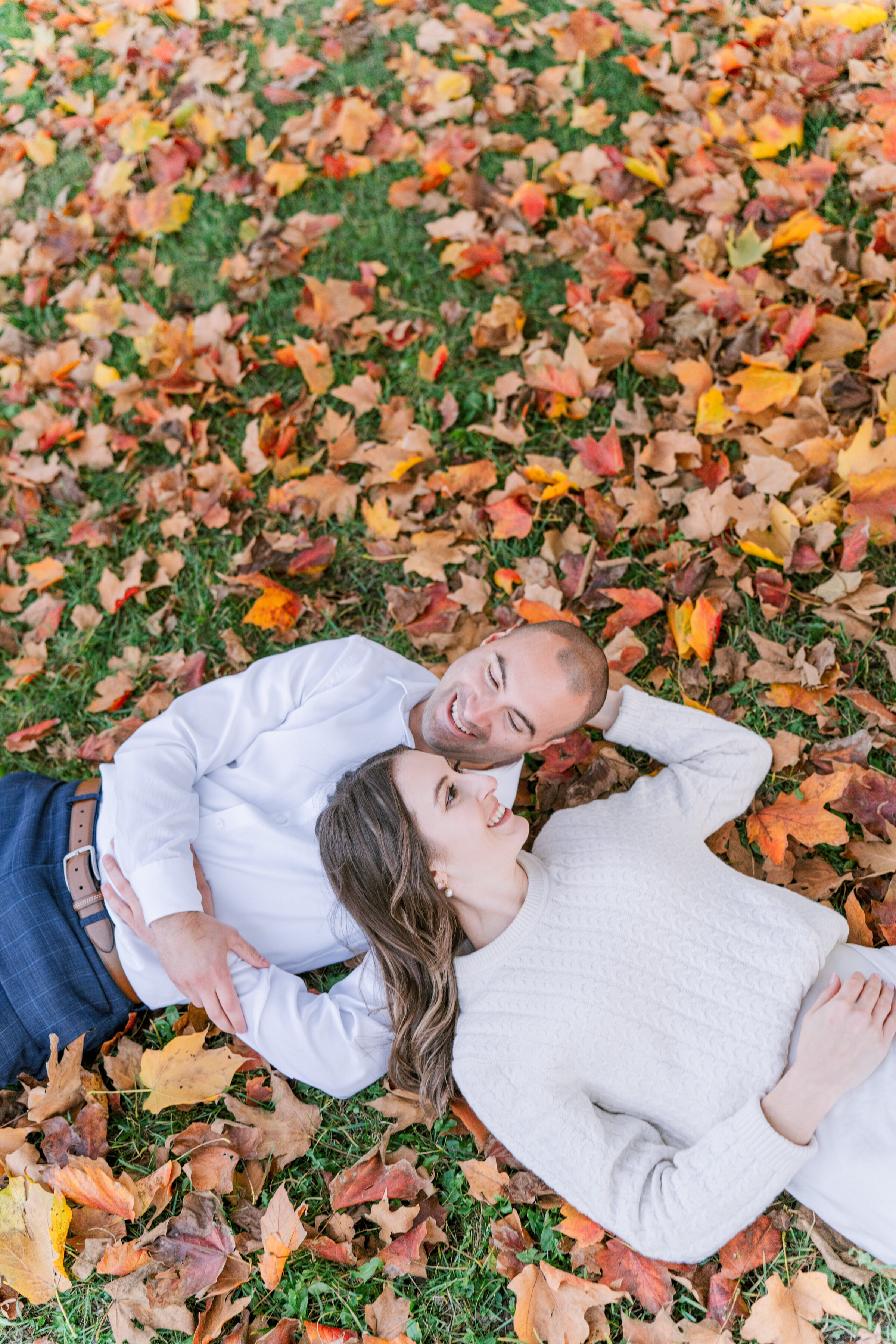 0100  Vero Ben Engagement Fall Arboretum_Photography by Emma