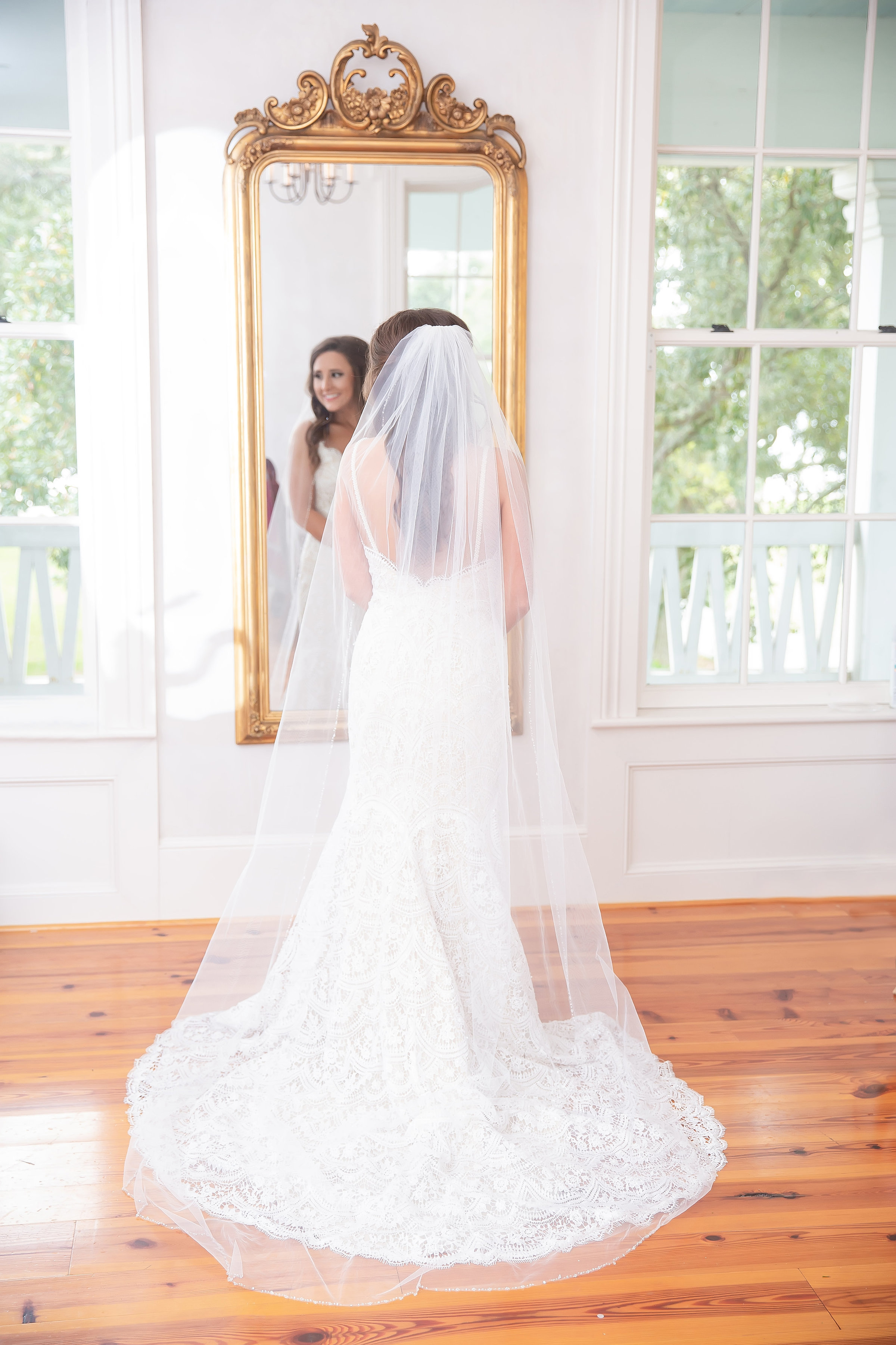Bridal-Portrait-Photography-Grass-Lawn-Gulfport-Mississippi