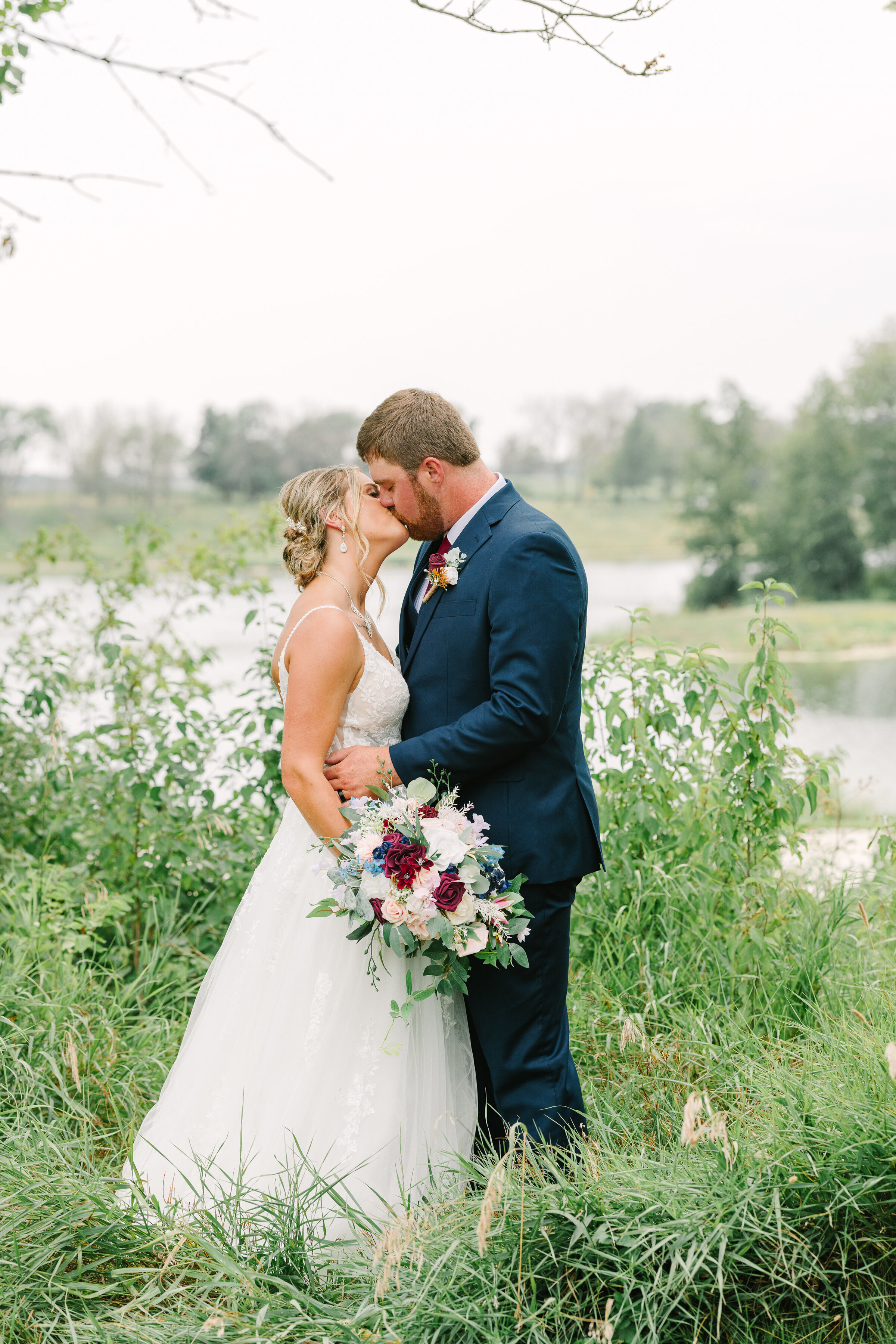 Carol-Selvy-Photography-Wedding-Photographer-Iowa-Midwest-9393