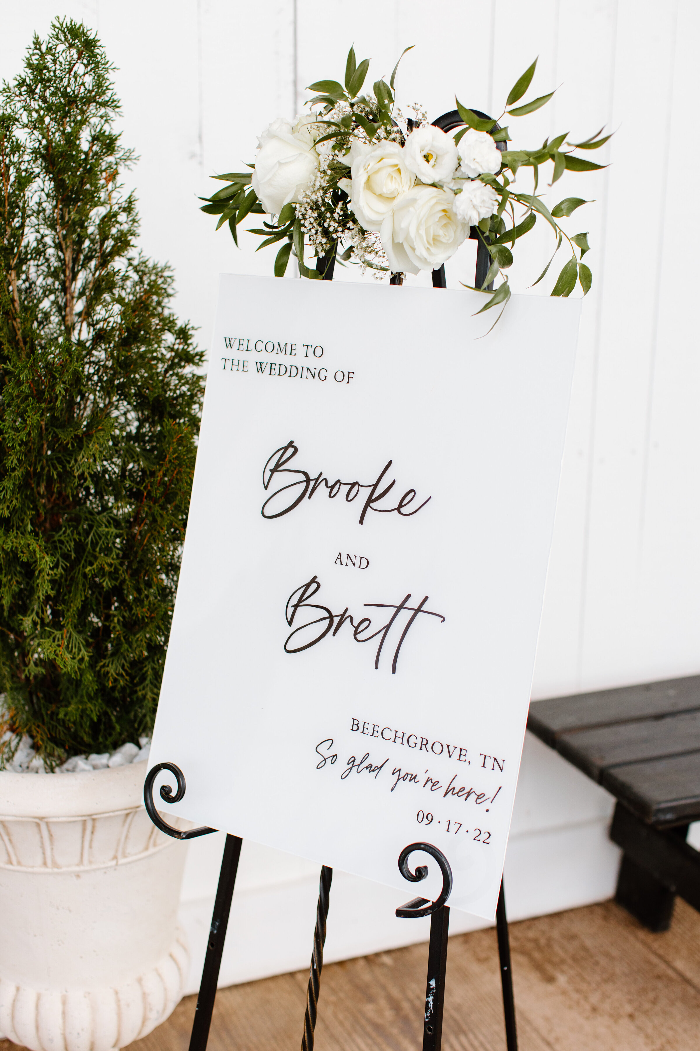Sign welcoming guests to wedding at White Dove Barn