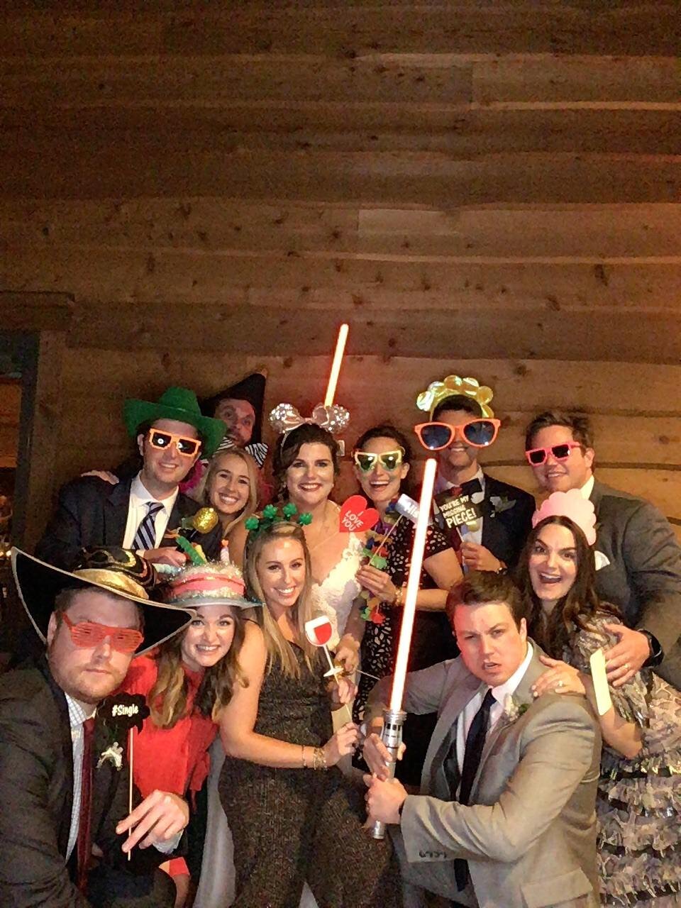 Huge group of guests with Bride in Photobooth at Sycamore Farms Wedding Venue