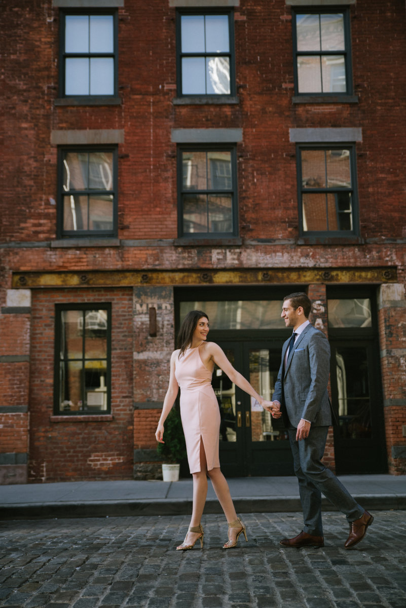 75-South-Street-Seaport-NYC-Sunrise-Engagement-session
