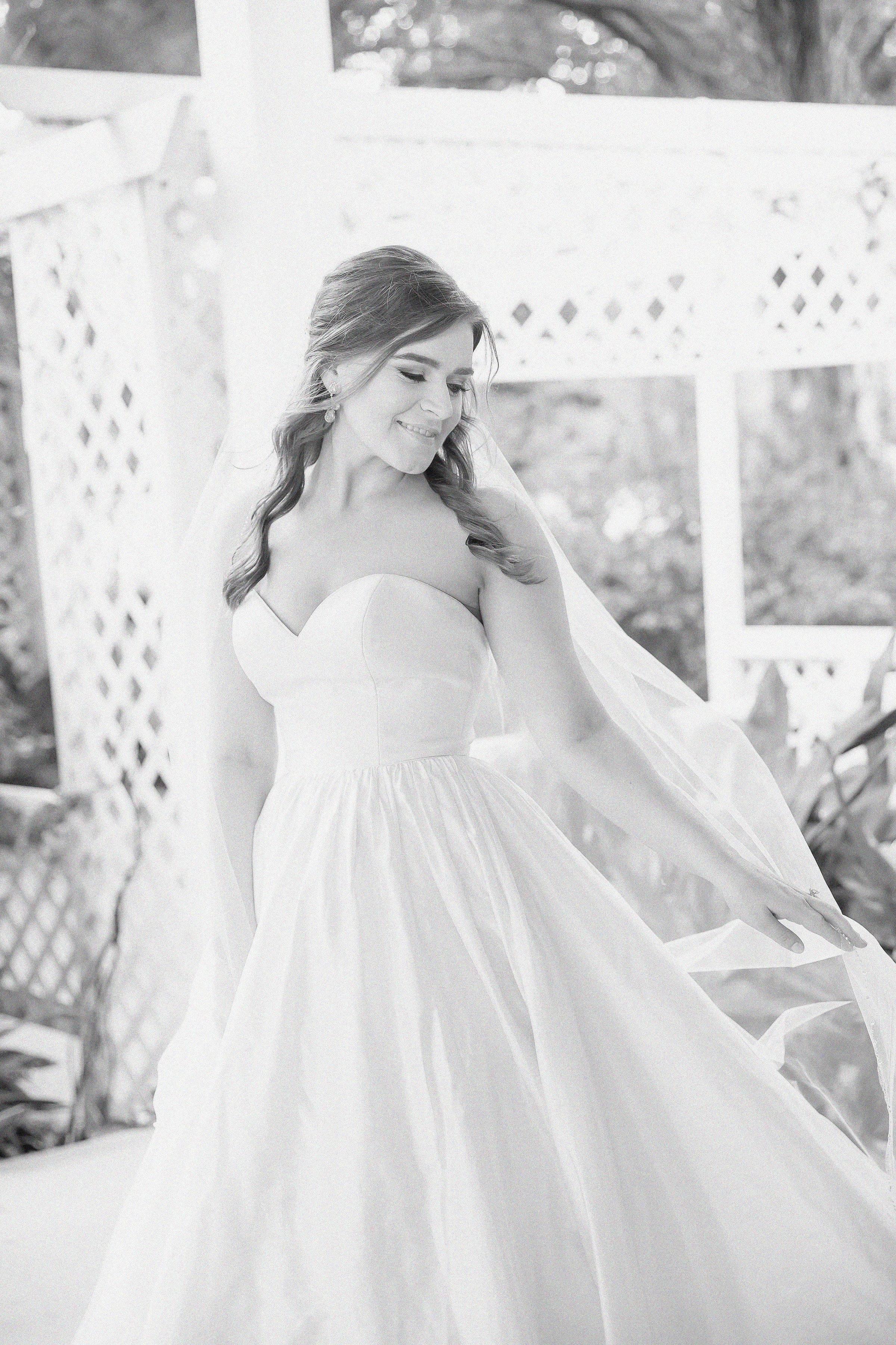 Bridal-Wedding-Photography-Old-Place-Gautier-MS