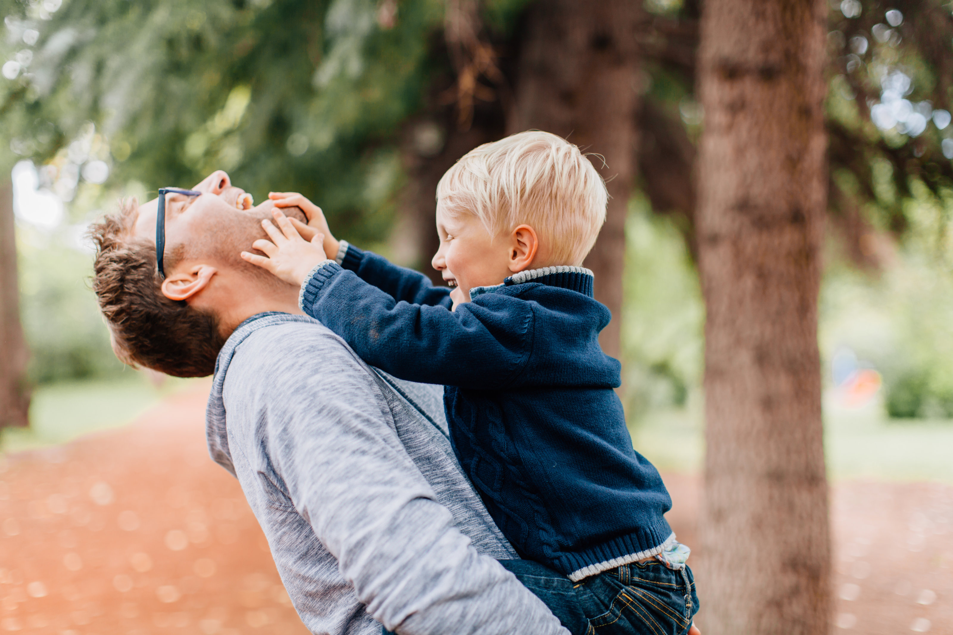 Edworthy Park Calgary Family Photographer-1-3