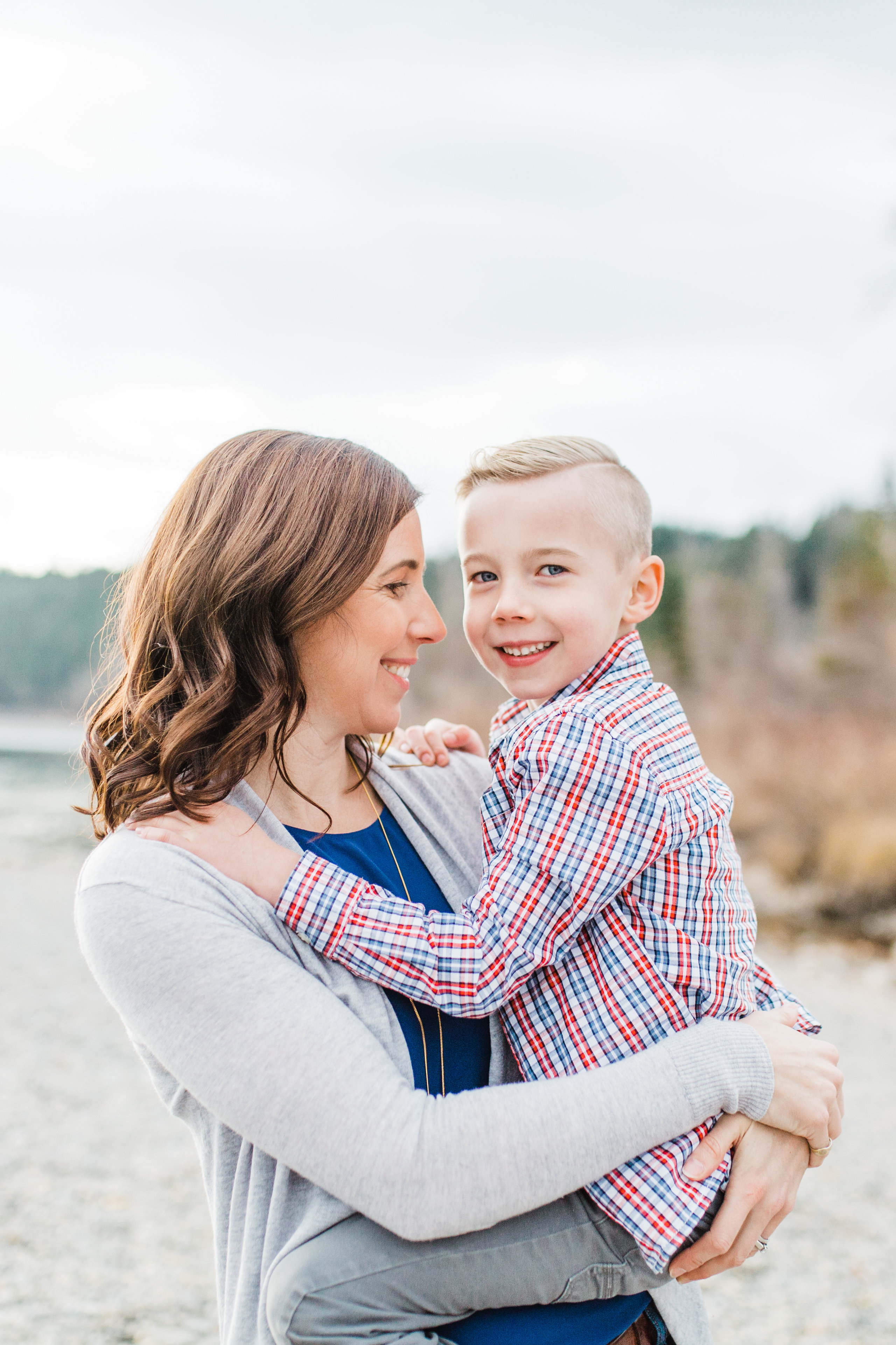 Madison Paige Calgary Family Photographer-1