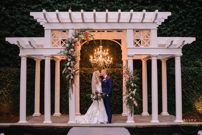 The William Aiken House Wedding Photography | Wedding Venues in Charleston for Luxury Weddings by Pasha Belman-11