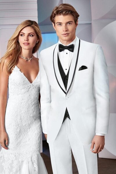 wedding-tuxedo-white-ike-behar-waverly-751-4