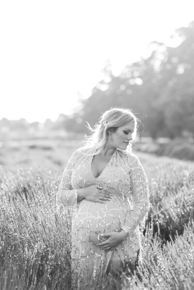 Pregnancy photoshoot, taken in Lake Forest, California by Amy Captures Love at Lavender Flower Fields