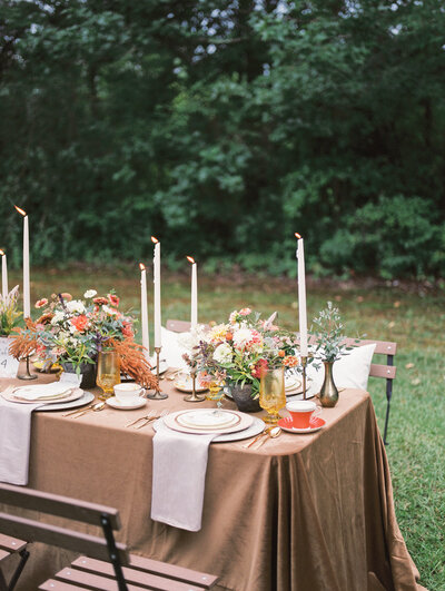 A beautiful fall table set up for a wedding by Birmingham wedding photographer, Kelsey Dawn Photography