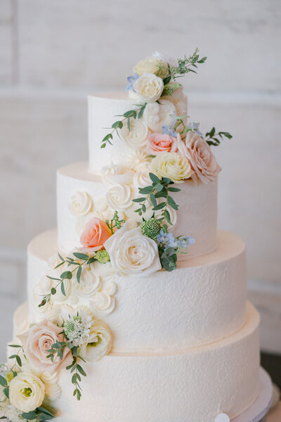 Leigh Florist Design Studio Audubon NJ wedding cake flowers