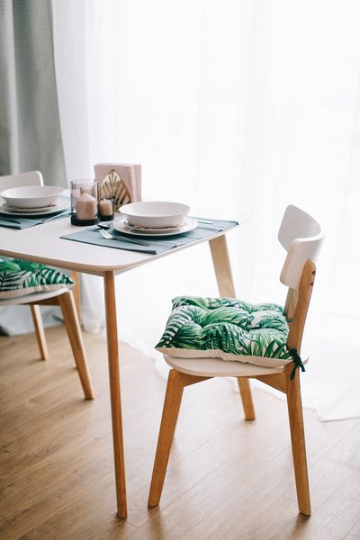 chairs-comfort-contemporary-1813502