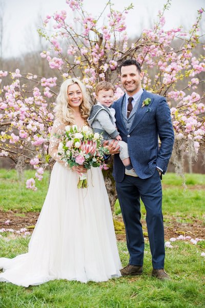 Spring Wedding at Bishops Orchards in Guilford, CT