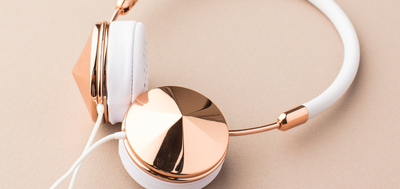 headphones-signup