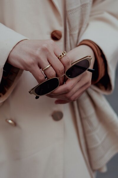 Chaos & Calm -Stylish look with glasses and rings  I Chaos & Calm
