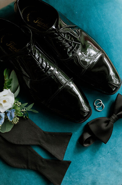 Luxury groom's shoe details photography | Canada wedding photographer
