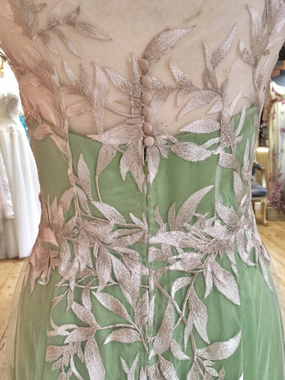 Green_ivory_silver_embroidered_wedding_dress_JoanneFlemingDesign (6)